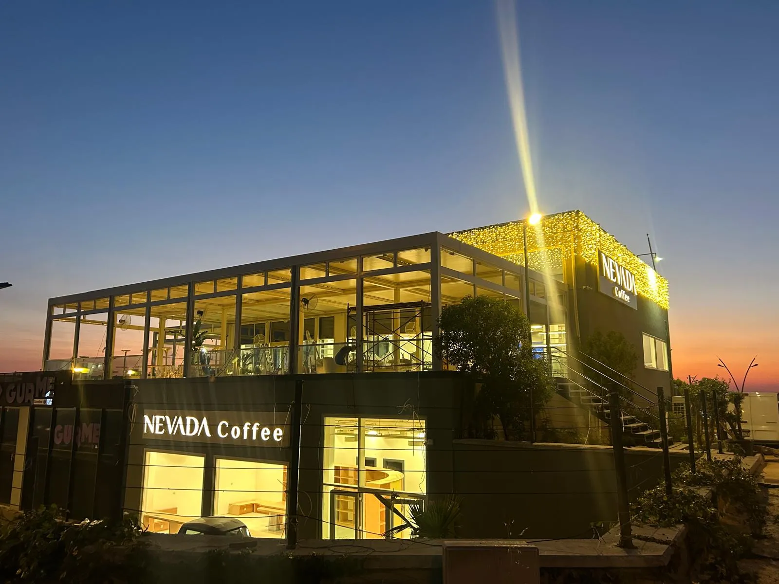 Nevada Cafe — Sümer İnşaat çelik konstrüksiyon projesi